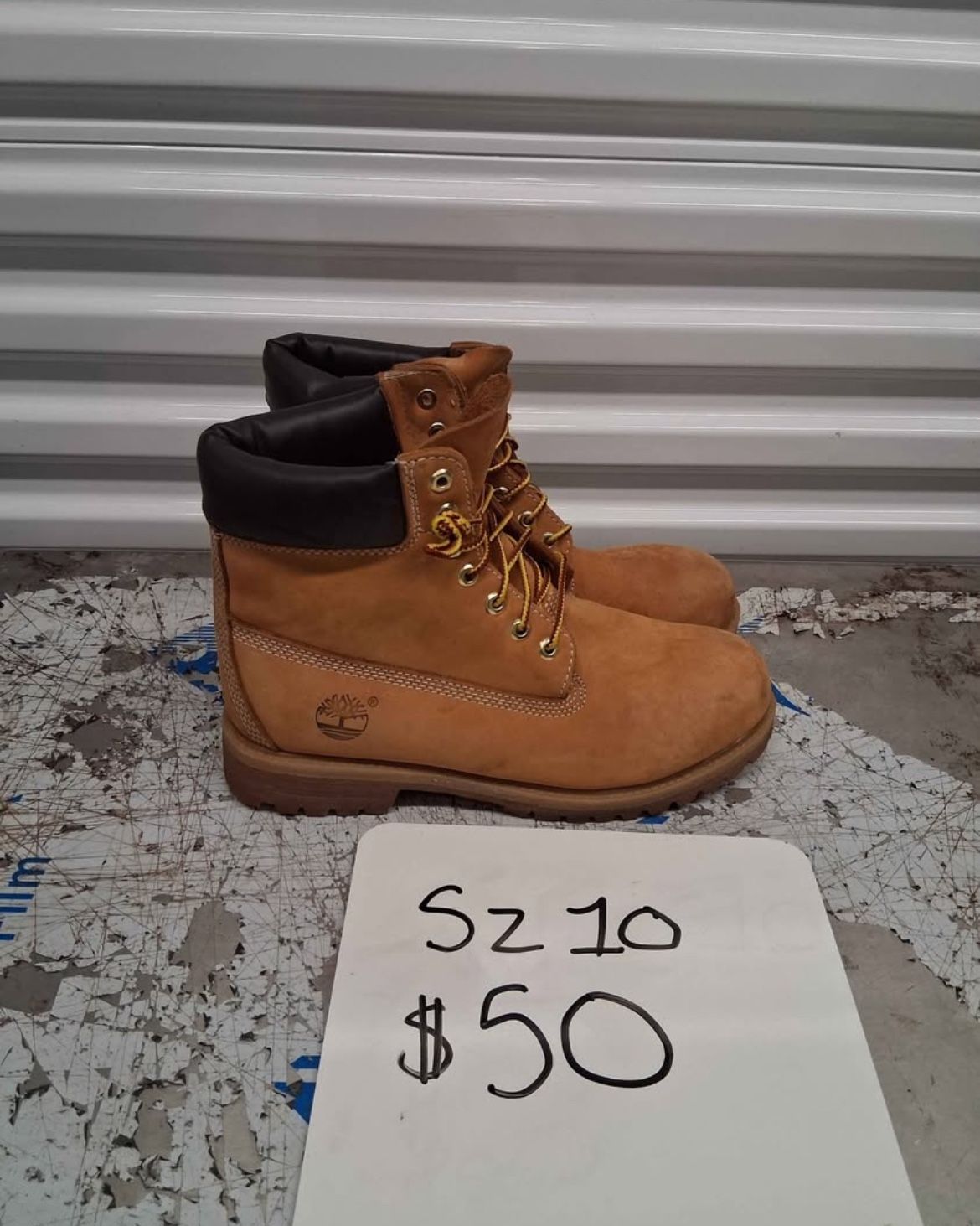 Timberlands Sz10