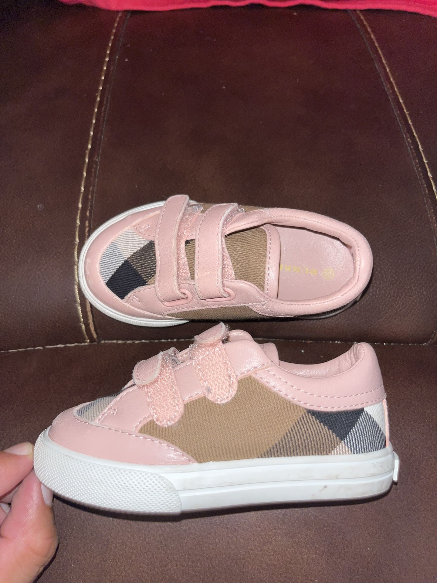 Sz 23 Kids Burberry 
