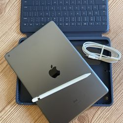 Apple iPad 7th Generation 128GB With Logitech Keyboard and Pencil 