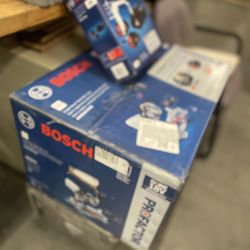 Bosch Profactor 7-1/4in 18v Miter Saw and 18v 2Pack Lithium 4ah Battery Kit - new In Box