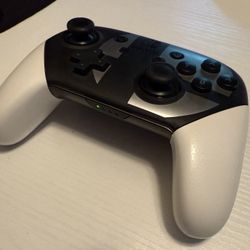 Nintendo Switch Pro Controller