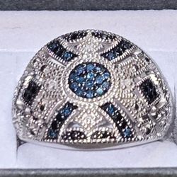 Genuine Blue Diamond Dome Style Ring in .925 Sterling Silver. Size 6.