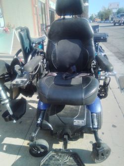 Merrick electric chair new batteries runs great