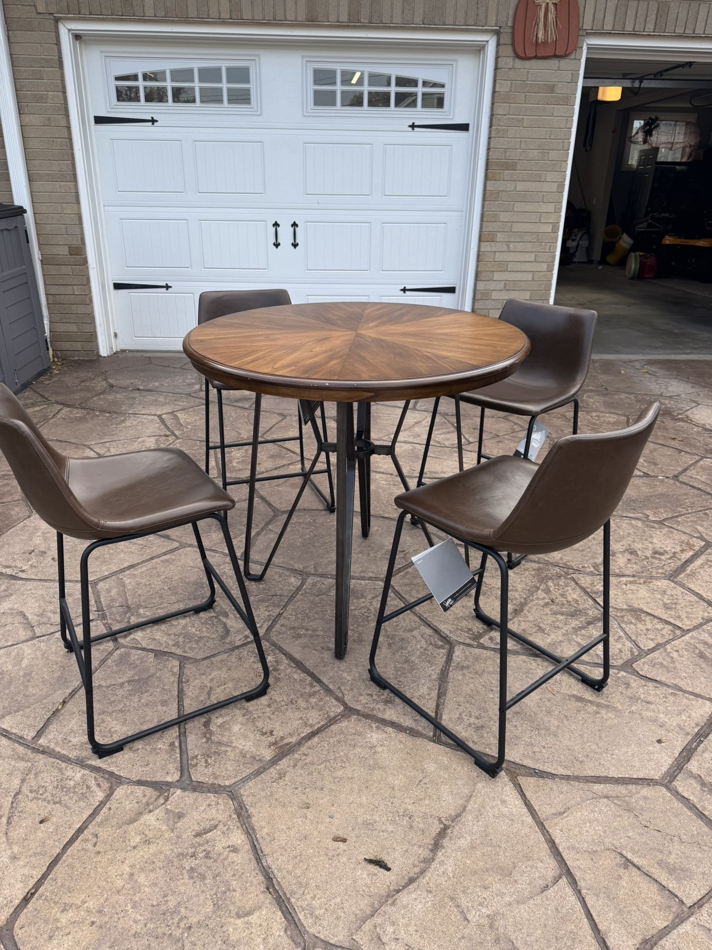 Table And Chairs
