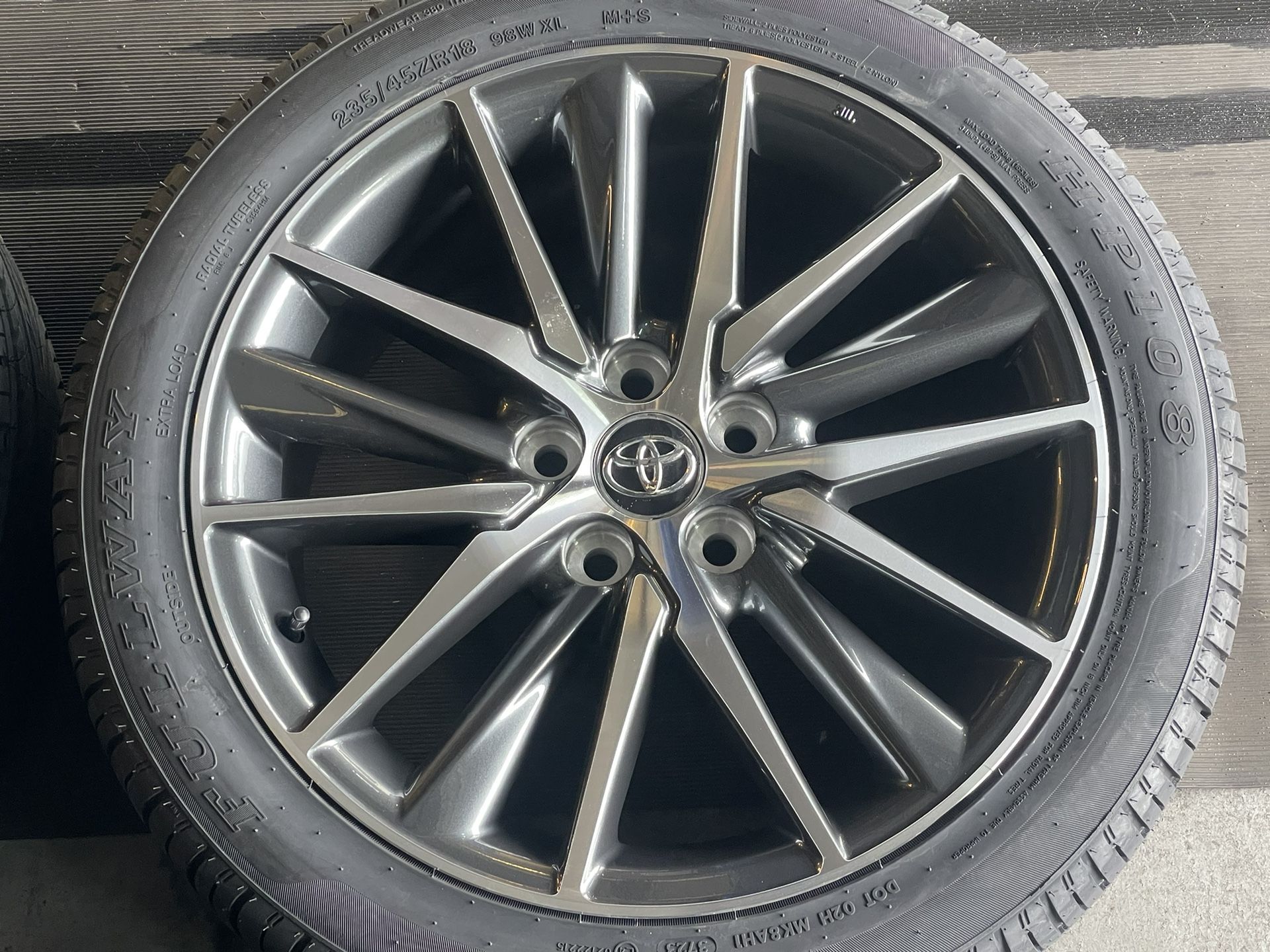 18” TOYOTA CAMRY WHEELS AND TIRES 