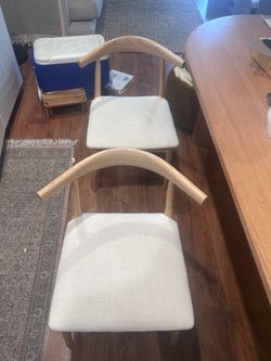 2 chairs