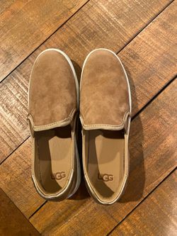 Women’s/Teens Slip On UGGs