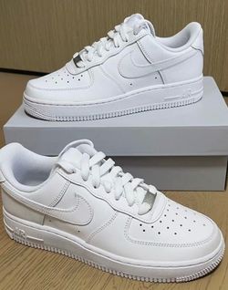 White and black airforce 1s
