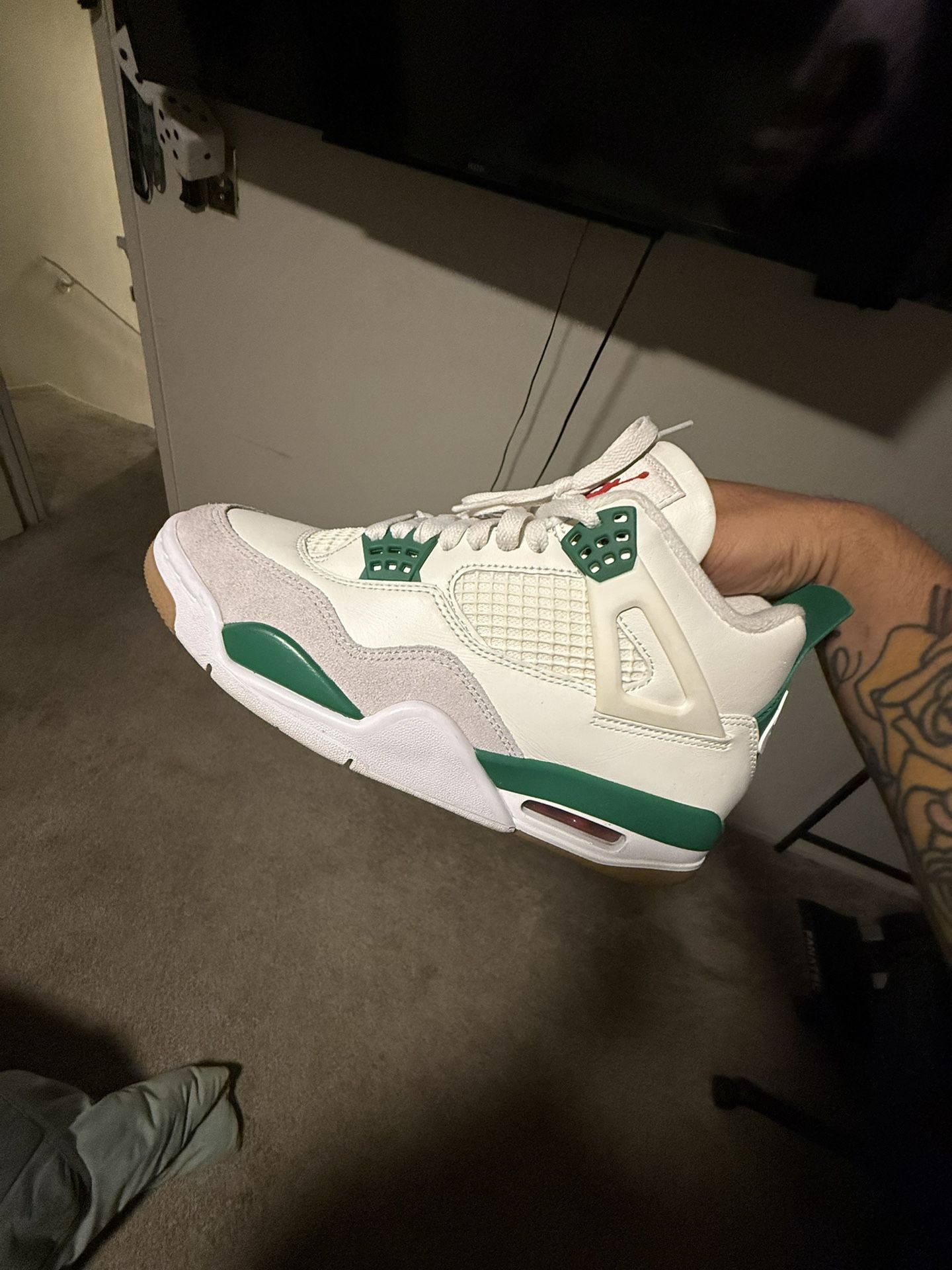 Pine Green 4s