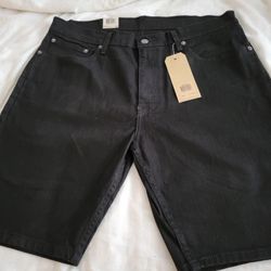 Levi  505 MENS SHORTS NWT 36"