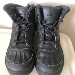 Nike Boots 11c