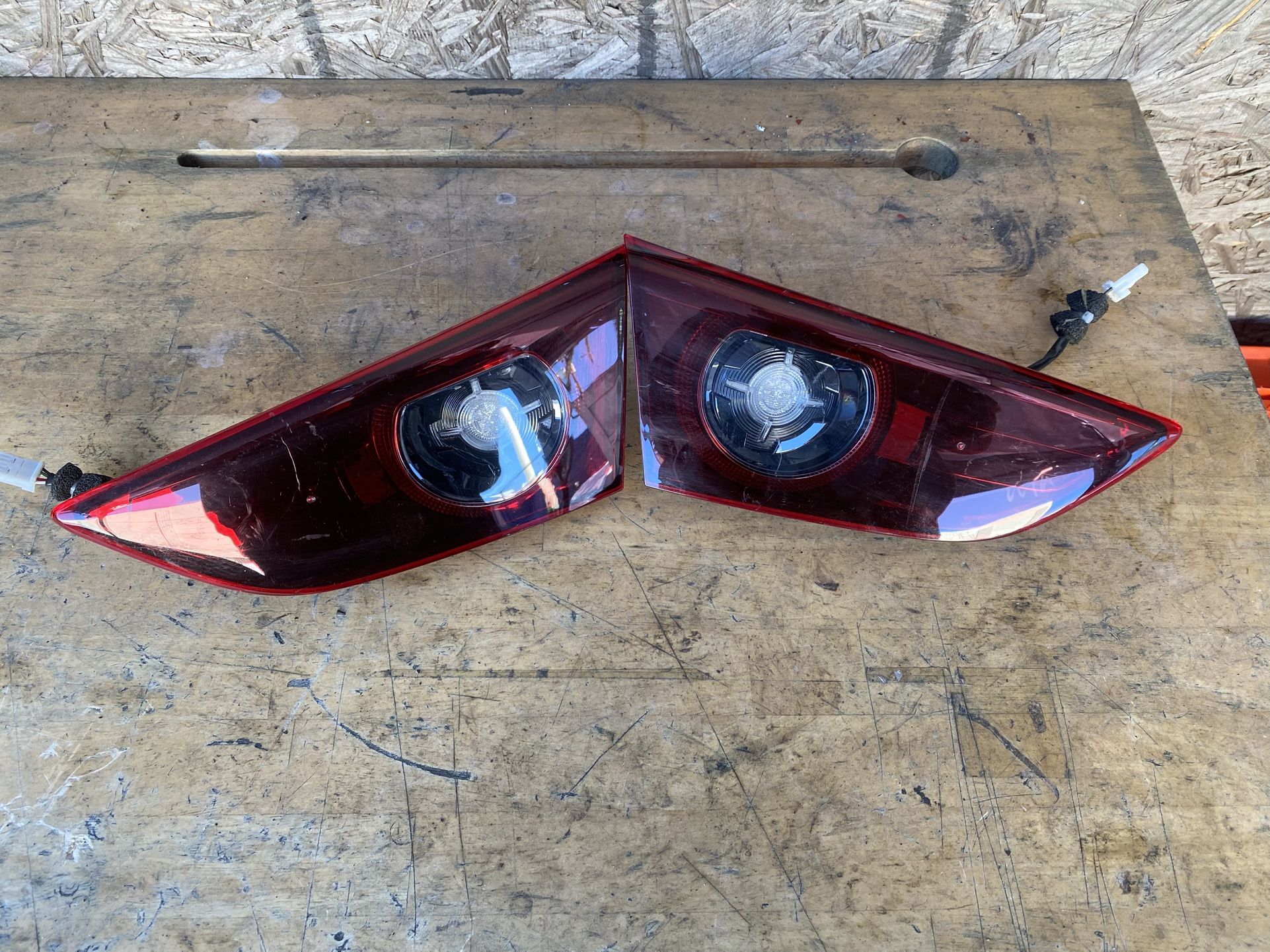 2019,2020,2021 Mazda 3 Sedan Inner Taillights