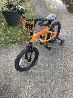 16’ Bicycle With Training Wheels