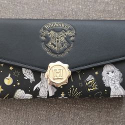 Loungefly Harry Potter Wallet