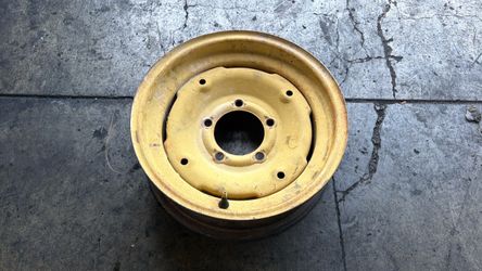 One 15x5 Tractor or implement wheel 5x5.5 Lug pattern fits classic Jeep, Ford, International scout