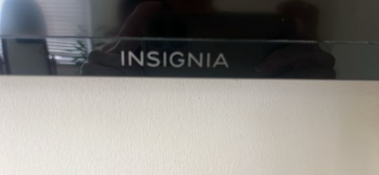 Insignia smart tv 43in