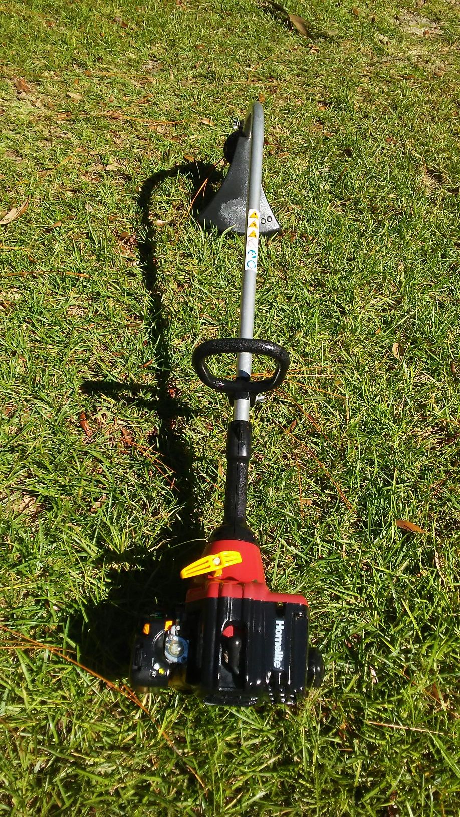 Homelite Trimmer - LIKE NEW !🌹