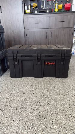 Roam 160L container. 