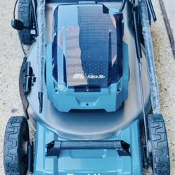 Makita 21 in. 18V X2 (36V) LXT Lithium-lon Cordless Walk Behind Self Propelled Lawn Mower Kit with 4battery &charger