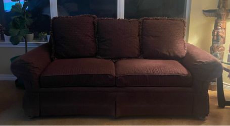 Quality comfortable sofa