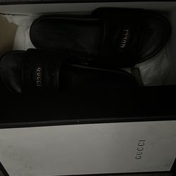 Gucci slides