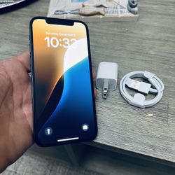 iPhone 12 Black 64gb Unlocked. Firm Price