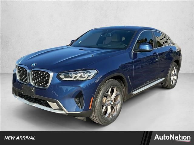 2022 BMW X4