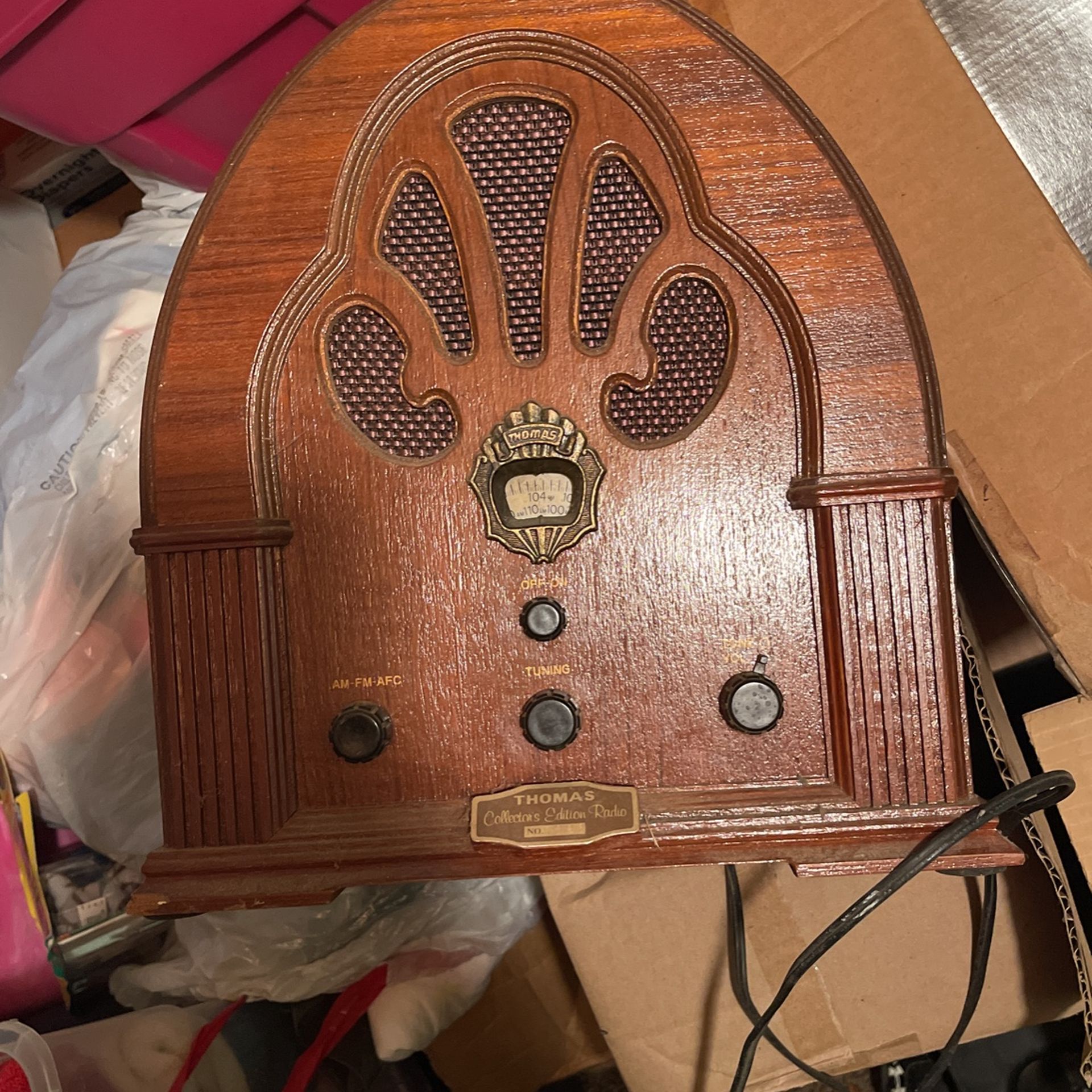 Vintage Thomas Radio 