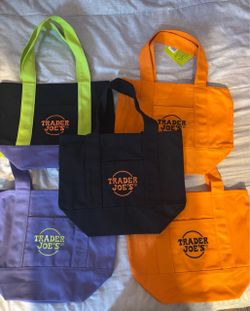 New Halloween Theme Trader Joe's Tote Bags Set of 5