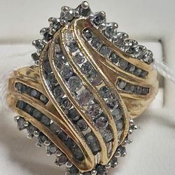 10k Yellow Gold Diamond Ring Size 7.5