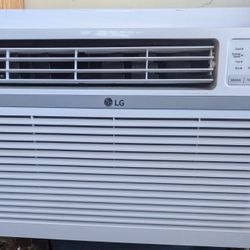 LG Air Conditioner 