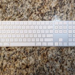 Apple Magic Keyboard With Numeric Keypad - US English