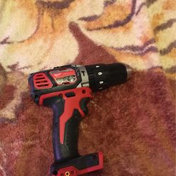 Milwaukee M18v   Hammer Drill  