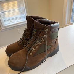 Timberland 6-Inch Waterproof Field Boots Men's Size 8.5 Beef Broccoli Hiking