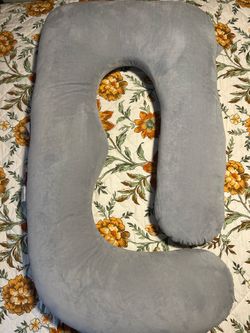 Momcozy Pregnancy pillow