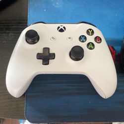 Xbox One Controllers 