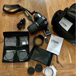 Nikon D7500 Bundle