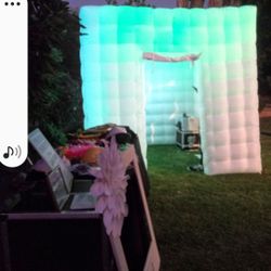 Photo Booth  EQUIPMENT 