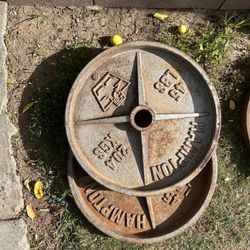 Hampton 45 Plates Pair