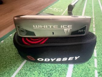 Odyssey Golf Putter(white ice 340g 35” right hand//New super Stroke grip)