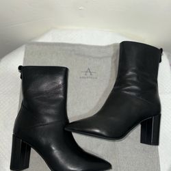 Aquatalia  Black mid-Boots Womens 6.5