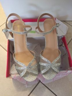 Party shoes in silver