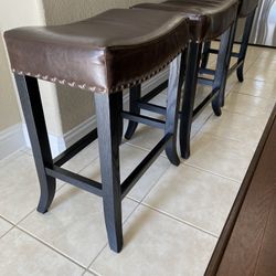 3 Aurhaus Brown Kitchen Benches Stools 