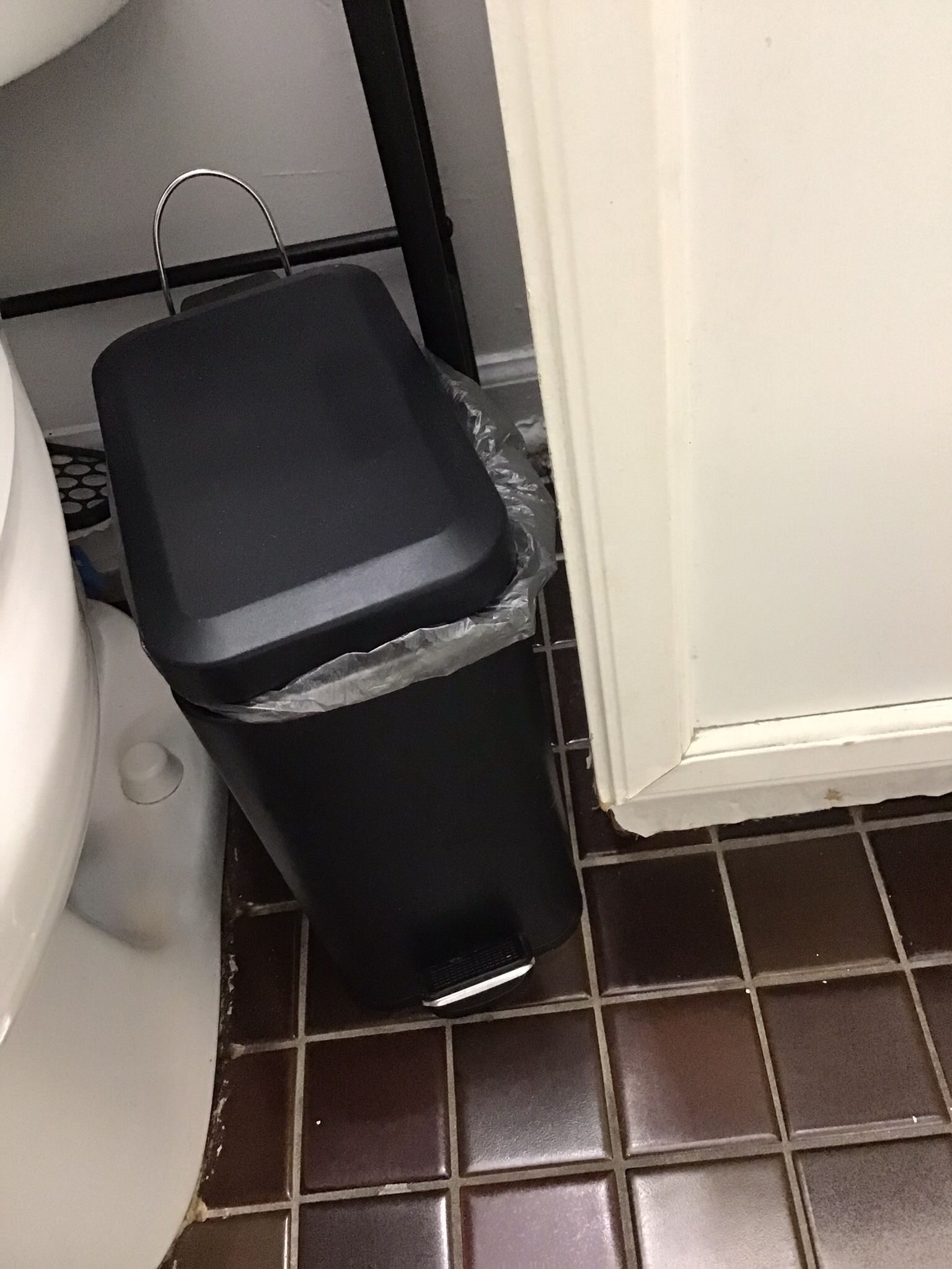 Bathroom Trash Can 