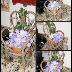 VINTAGE HAND CRAFTED MINI WOODEN COUNTRY ROCKING CHAIR FLOWER POT PLANTER ACCENT TABLE DECOR DISPLAY