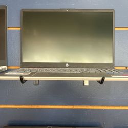 Laptops 