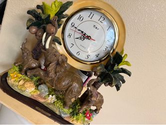 Vintage La Cardi Collection Elephant Clock