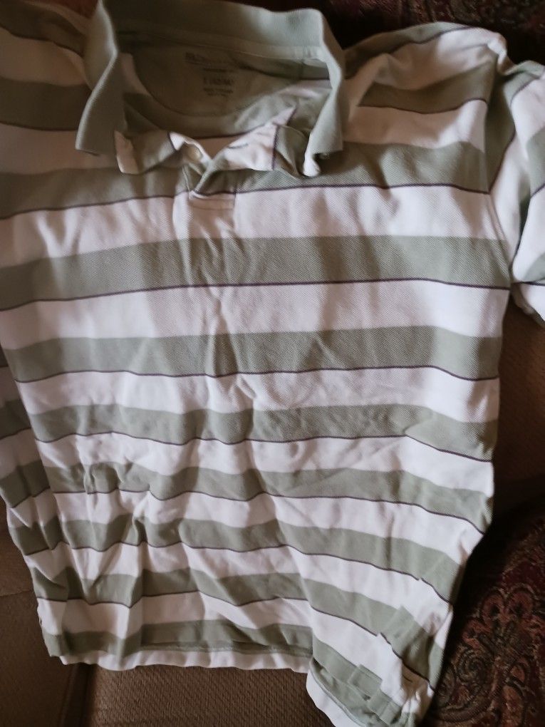 Men's Shirt Size Large 