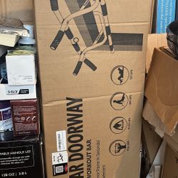 BRAND NEW PULLUP BAR