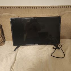 32in Element Flat Screen Tv